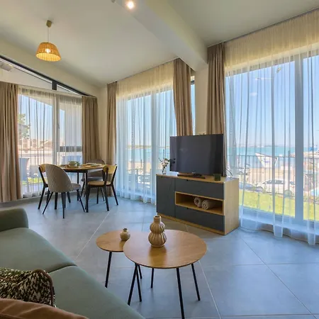 Hébergement de vacances крайморие парк *